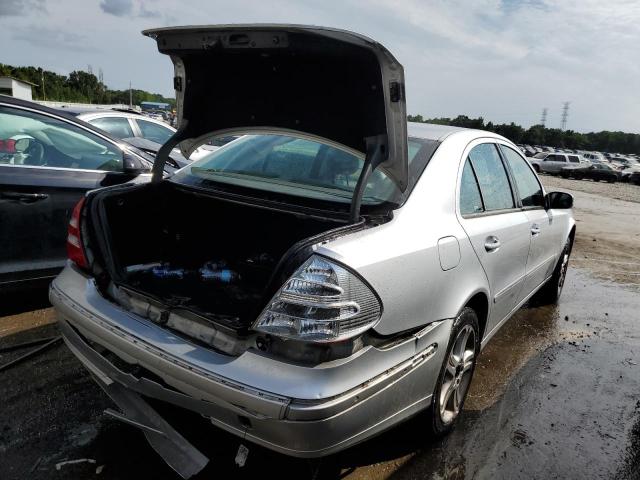 Photo 4 from auction – 2005 MERCEDES-BENZ E 500 with VIN WDBUF70J25A664463