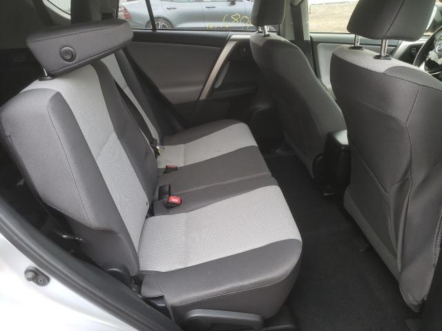 Photo 6 from auction – 2015 TOYOTA RAV4 LE with VIN JTMBFREV7FD173967
