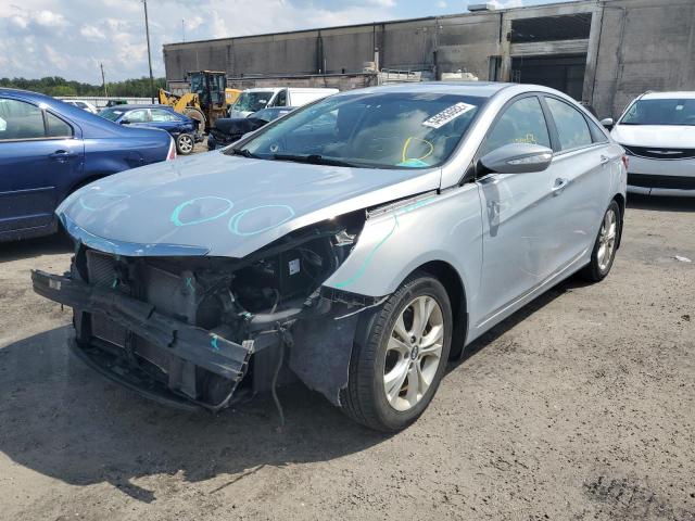 Photo 2 from auction – 2013 HYUNDAI SONATA SE with VIN 5NPEC4AC1DH565167