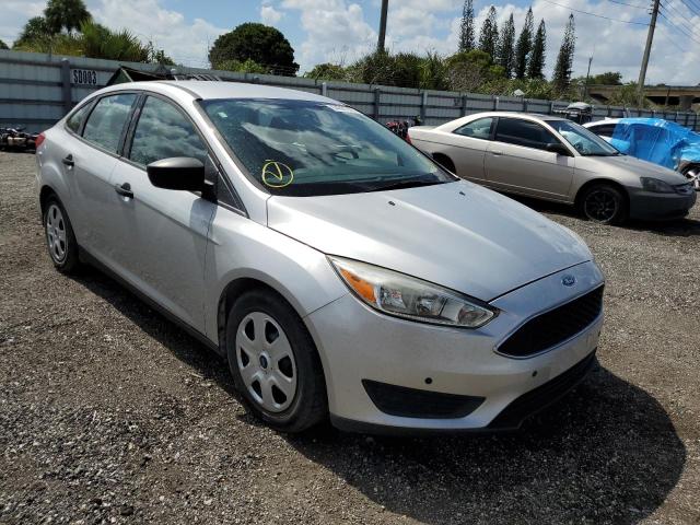 FORD FOCUS S 2016 with VIN 1FADP3E23GL322350 - Photo from auction
