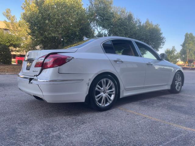 Photo 4 from auction – 2012 HYUNDAI GENESIS 3. with VIN KMHGC4DD3CU186944