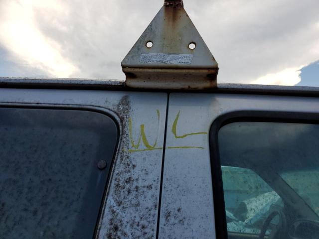 Photo 9 from auction – 2005 FORD ECONOLINE with VIN 1FTNE24W65HA21204