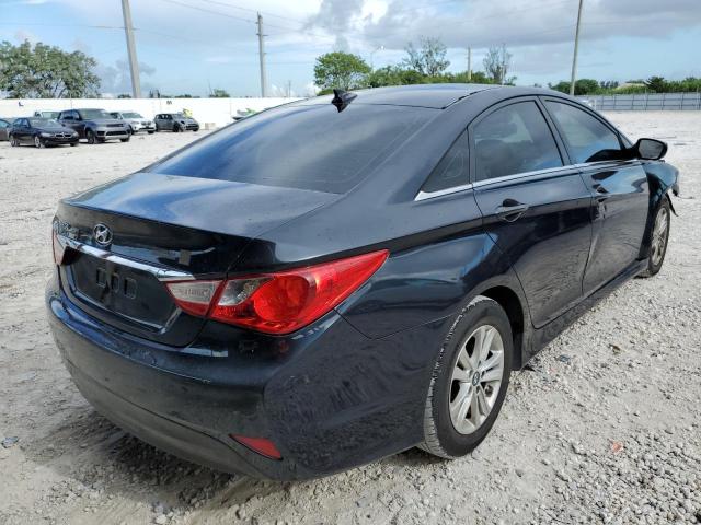 Photo 4 from auction – 2014 HYUNDAI SONATA GLS with VIN 5NPEB4AC8EH881587