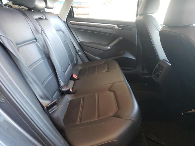 Photo 6 from auction – 2016 VOLKSWAGEN PASSAT SE with VIN 1VWBS7A36GC057653