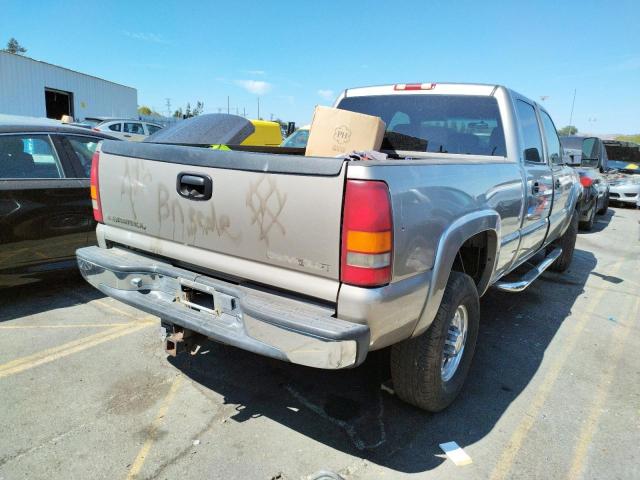 Photo 4 from auction – 2002 CHEVROLET SILVERADO with VIN 1GCHC23U52F118162