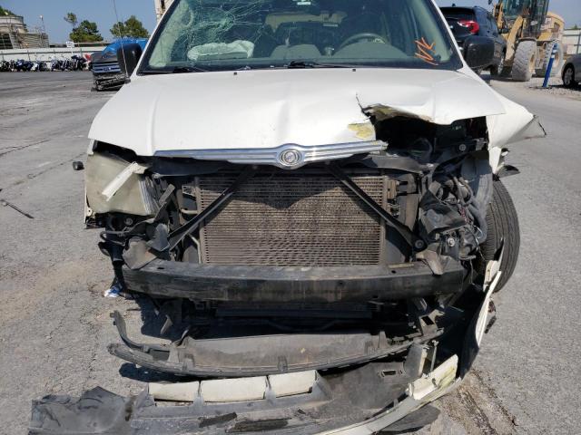 Photo 9 from auction – 2010 CHRYSLER TOWN & COU with VIN 2A4RR4DE9AR259307