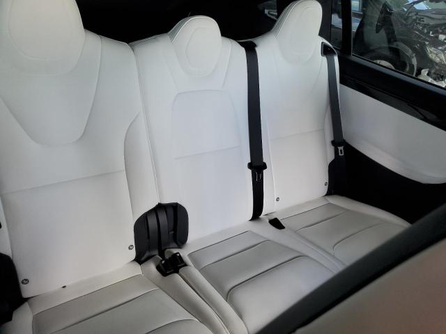 Photo 6 from auction – 2018 TESLA MODEL X with VIN 5YJXCDE24JF143012