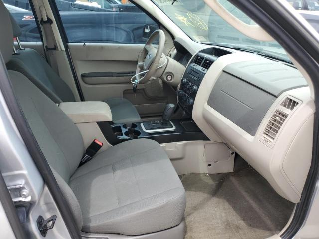 Photo 5 from auction – 2011 FORD ESCAPE XLS with VIN 1FMCU9C71BKC49991