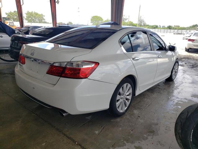 Photo 4 from auction – 2017 HONDA ACCORD with VIN 1HGCR2F84EA231871