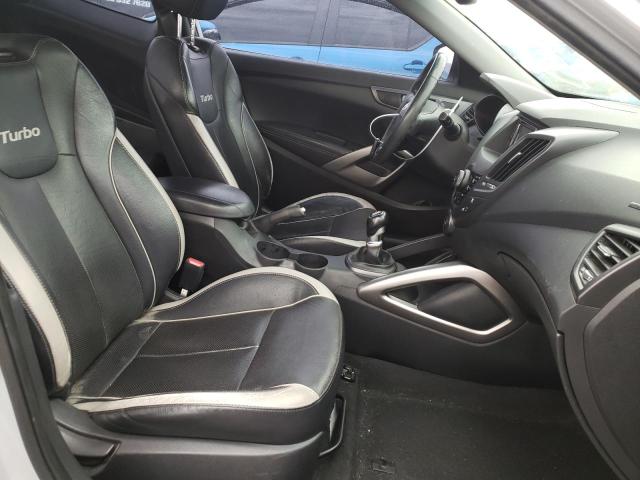 Photo 5 from auction – 2013 HYUNDAI VELOSTER T with VIN KMHTC6AE4DU138099