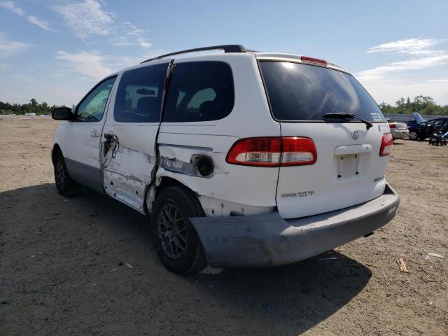 Photo 3 from auction – 2002 TOYOTA SIENNA LE with VIN 4T3ZF13C02U504337