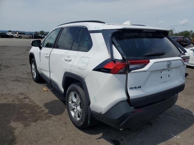 Photo 3 from auction – 2021 TOYOTA RAV4 XLE with VIN 2T3P1RFV5MC185135