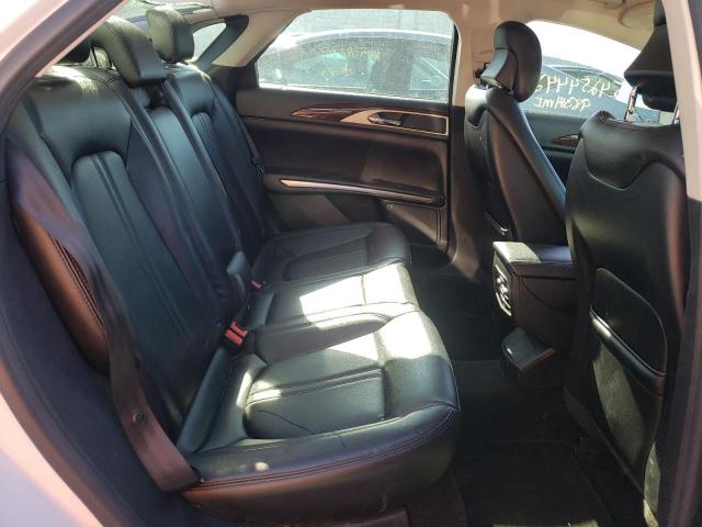 Photo 6 from auction – 2016 LINCOLN MKZ with VIN 3LN6L2GK1GR632175
