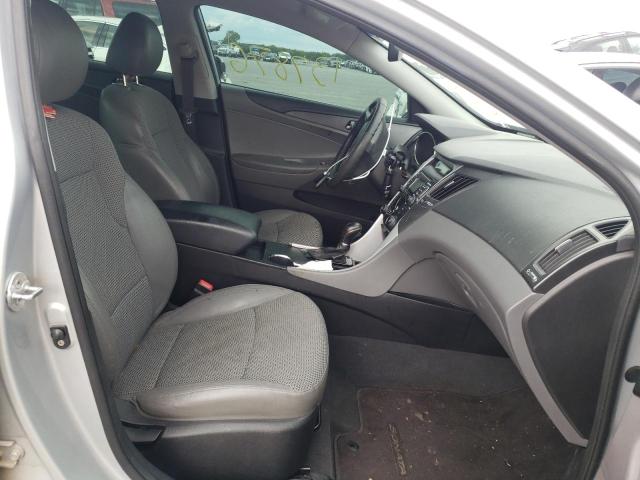 Photo 5 from auction – 2011 HYUNDAI SONATA SE with VIN 5NPEC4AC8BH267096