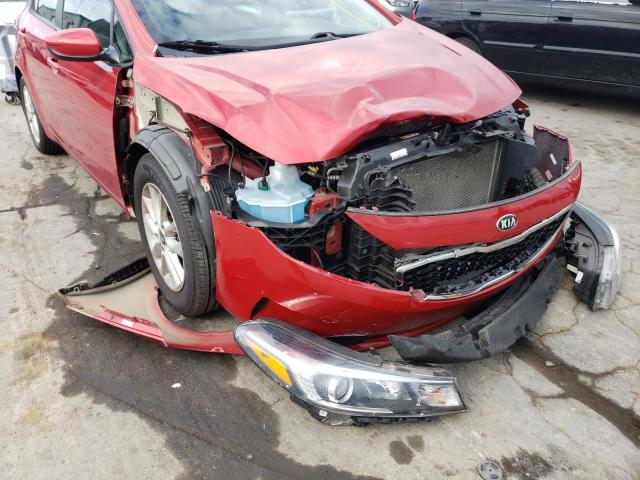 Photo 9 from auction – 2017 KIA FORTE LX with VIN 3KPFL4A77HE037781