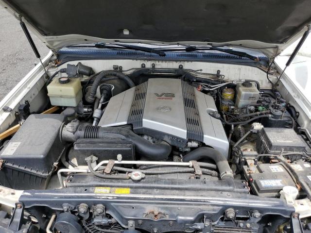 Photo 7 from auction – 2001 LEXUS LX 470 with VIN JTJHT00W313509012