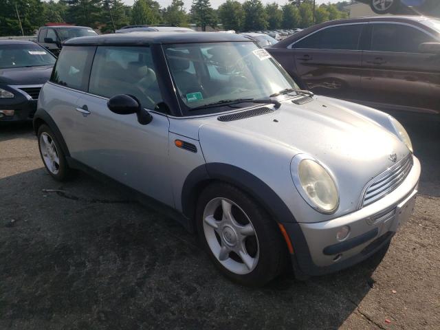 MINI COOPER 2004 with VIN WMWRC33484TC49598 - Photo from auction