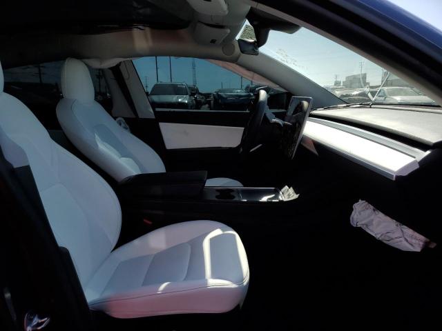 Photo 5 from auction – 2022 TESLA MODEL Y with VIN 7SAYGDEF6NF350697