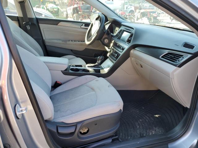 Photo 5 from auction – 2016 HYUNDAI SONATA SPO with VIN 5NPE34AF4GH297875