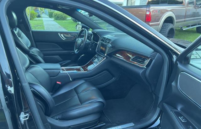Photo 5 from auction – 2017 LINCOLN CONTINENTA with VIN 1LN6L9UK0H5620438