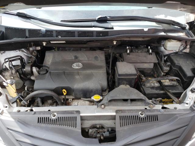 Photo 7 from auction – 2012 TOYOTA SIENNA LE with VIN 5TDKK3DC3CS267353