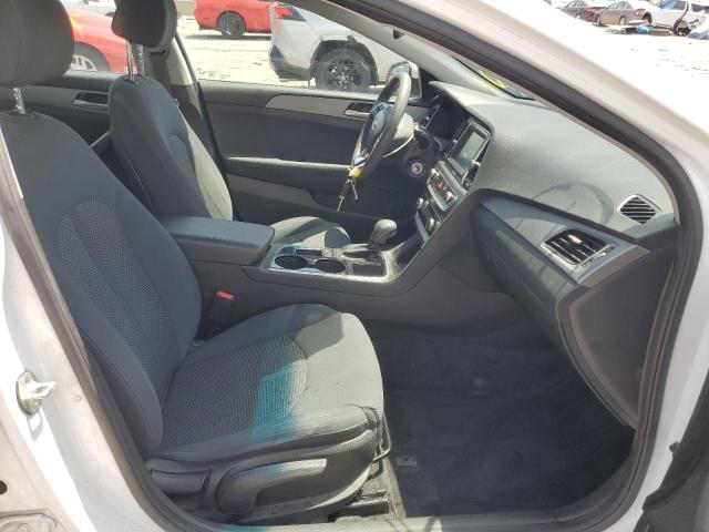 Photo 5 from auction – 2019 HYUNDAI SONATA SE with VIN 5NPE24AF5KH743673