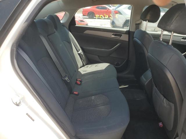 Photo 6 from auction – 2019 HYUNDAI SONATA SE with VIN 5NPE24AF5KH743673