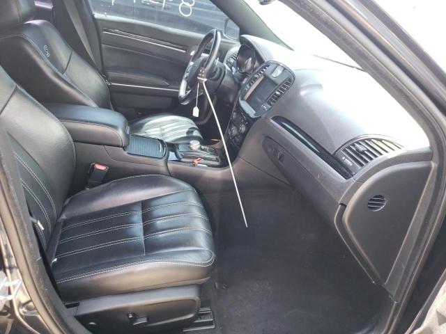 Photo 5 from auction – 2019 CHRYSLER 300 S with VIN 2C3CCABG0KH516723