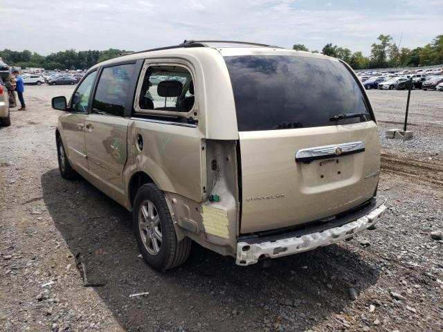 Photo 3 from auction – 2010 CHRYSLER TOWN & COU with VIN 2A4RR8D13AR398451