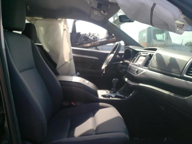 Photo 5 from auction – 2016 TOYOTA HIGHLANDER with VIN 5TDBKRFH2GS277132