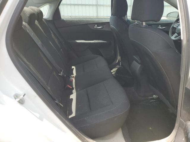 Photo 6 from auction – 2019 KIA FORTE with VIN 3KPF24ADXKE125367