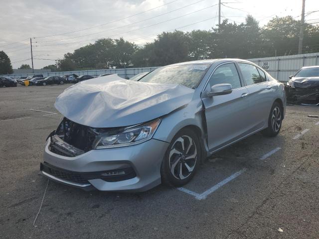 Photo 2 from auction – 2017 HONDA ACCORD EXL with VIN 1HGCR3F09HA042637
