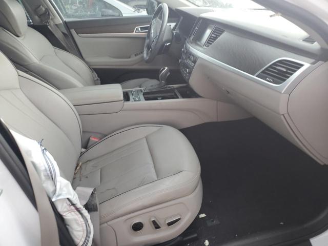 Photo 5 from auction – 2015 HYUNDAI GENESIS 5. with VIN KMHGN4JF7FU091842