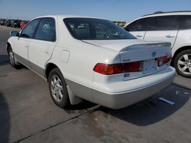 Photo 3 from auction – 2001 TOYOTA CAMRY LE with VIN 4T1BF22K01U963634