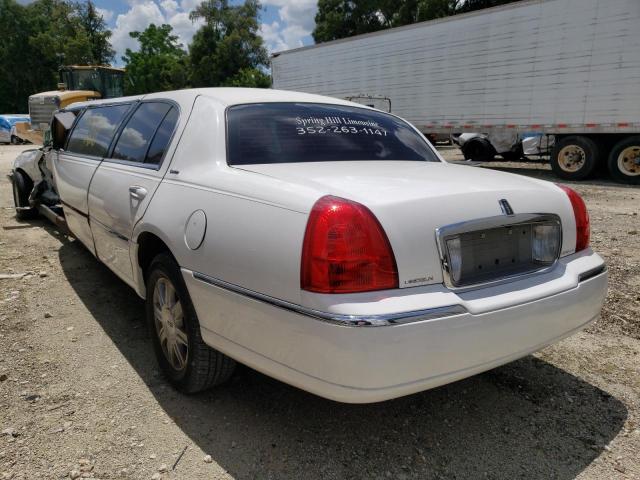 Photo 3 from auction – 2011 LINCOLN TOWN CAR E with VIN 2L1FL8JW0BX761342