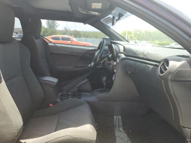 Photo 5 from auction – 2011 TOYOTA SCION TC with VIN JTKJF5C79B3002722