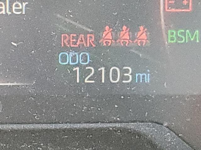 Photo 8 from auction – 2019 TOYOTA RAV4 LIMIT with VIN JTMN1RFV8KD029235