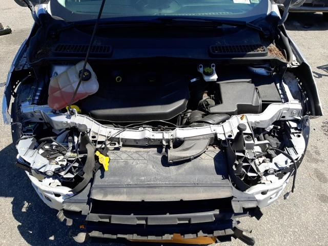 Photo 7 from auction – 2016 FORD ESCAPE SE with VIN 1FMCU9G92GUB63225