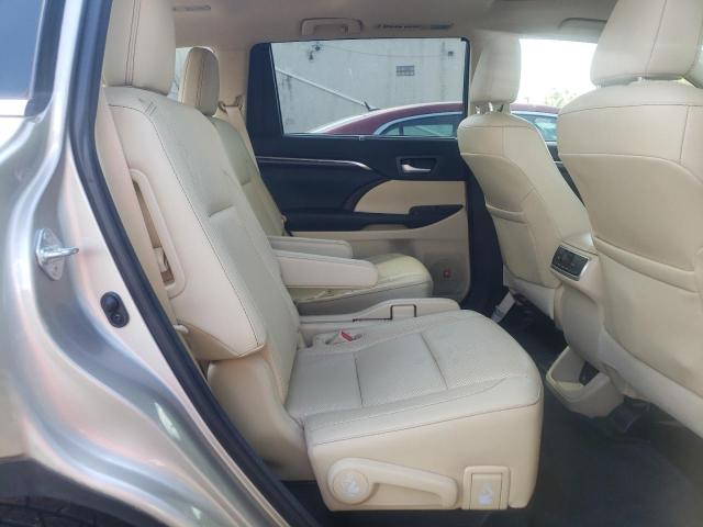 Photo 6 from auction – 2015 TOYOTA HIGHLANDER with VIN 5TDDKRFH0FS118780