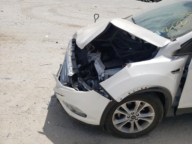 Photo 9 from auction – 2019 FORD ESCAPE SE with VIN 1FMCU0GD7KUC46271