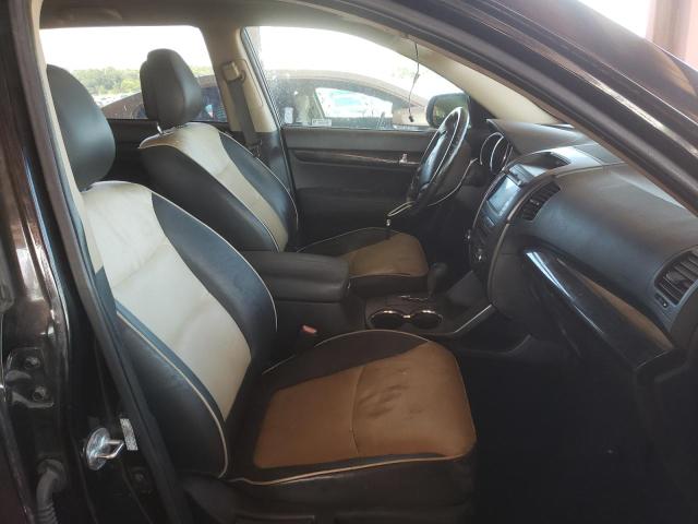 Photo 5 from auction – 2011 KIA SORENTO EX with VIN 5XYKU4A25BG082146