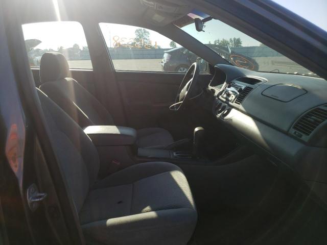 Photo 5 from auction – 2003 TOYOTA CAMRY LE with VIN 4T1BE32K93U746417