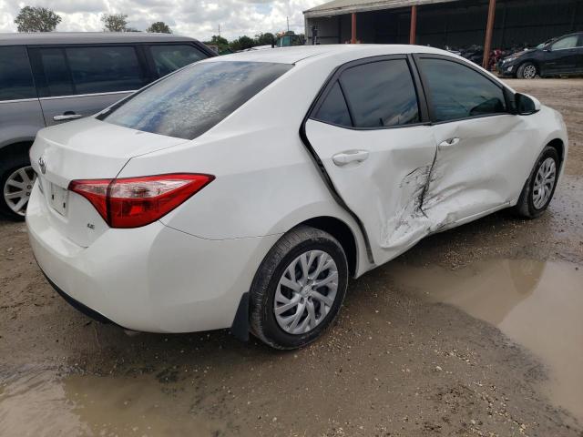 Photo 4 from auction – 2018 TOYOTA COROLLA with VIN 5YFBURHE3JP823613