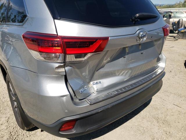 Photo 9 from auction – 2018 TOYOTA HIGHLANDER with VIN 5TDJZRFH6JS820366