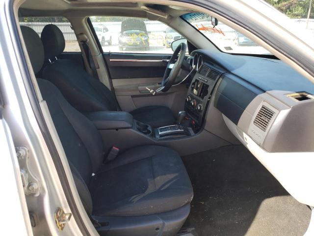Photo 5 from auction – 2005 DODGE MAGNUM SXT with VIN 2D4FV48V05H126321