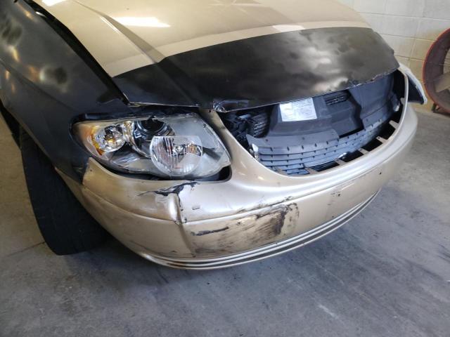 Photo 9 from auction – 2006 CHRYSLER TOWN & COU with VIN 2A4GP54L16R878055