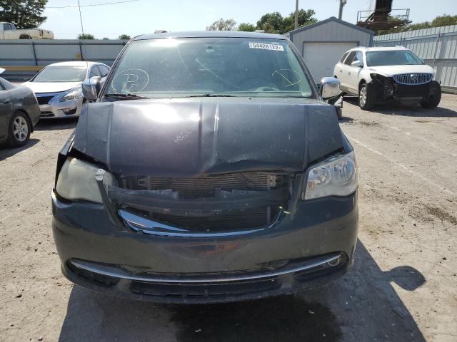 Photo 9 from auction – 2011 CHRYSLER TOWN & COU with VIN 2A4RR8DG1BR667780