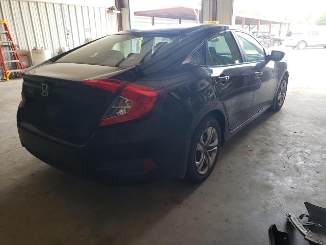 Photo 4 from auction – 2017 HONDA CIVIC LX with VIN 19XFC2F50HE058550