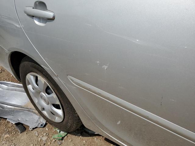 Photo 9 from auction – 2003 TOYOTA CAMRY LE with VIN 4T1BE32K93U132208