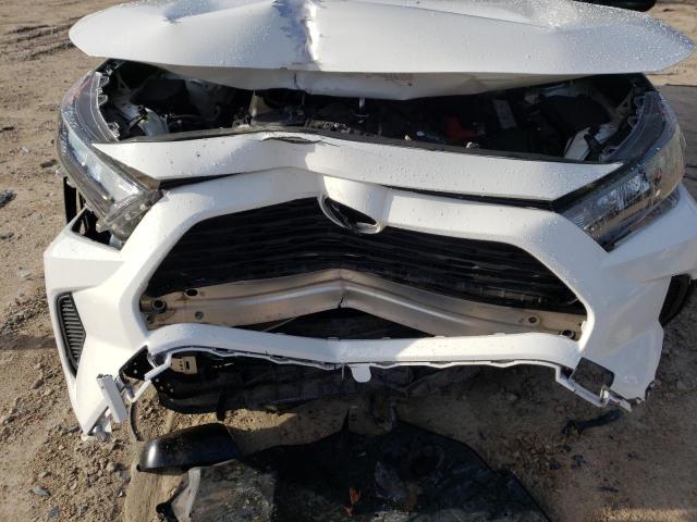 Photo 9 from auction – 2019 TOYOTA RAV4 with VIN JTMH1RFV5KJ010625